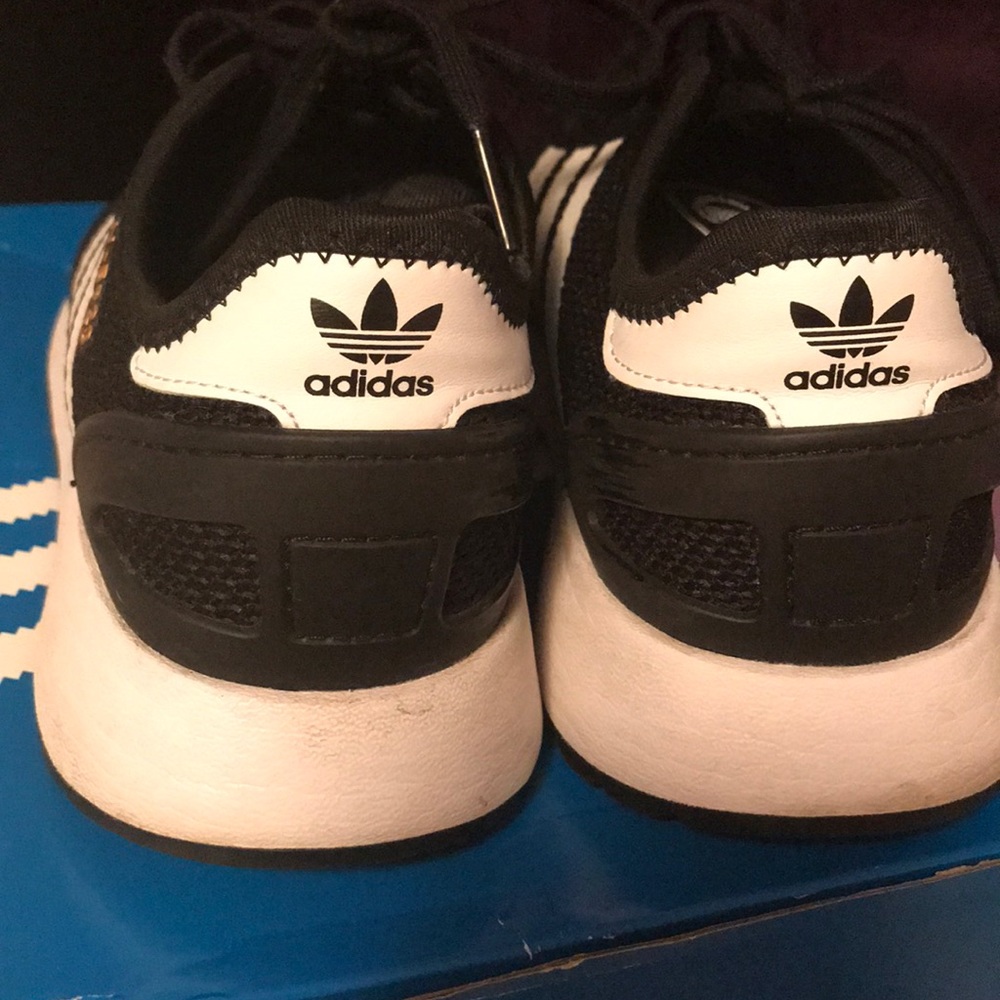Adidas sneakers - Picture 2 of 5